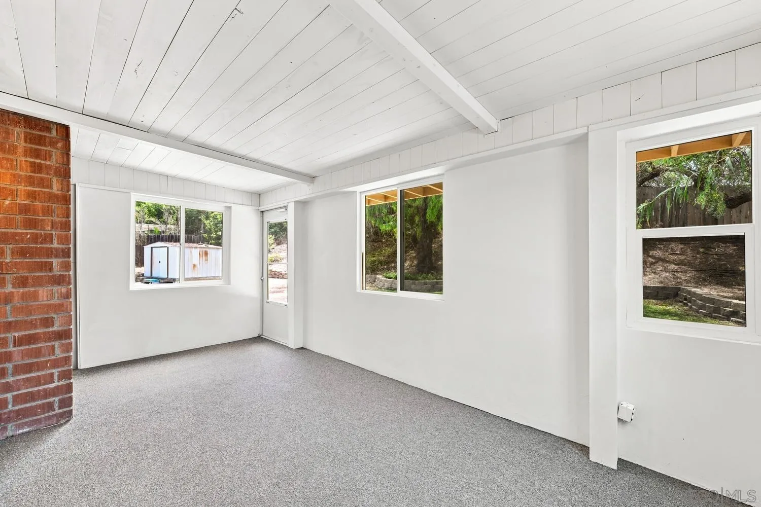 12509 Taunt Road Poway, CA 92064 - Photo 8 of 28 Gallery Image 8