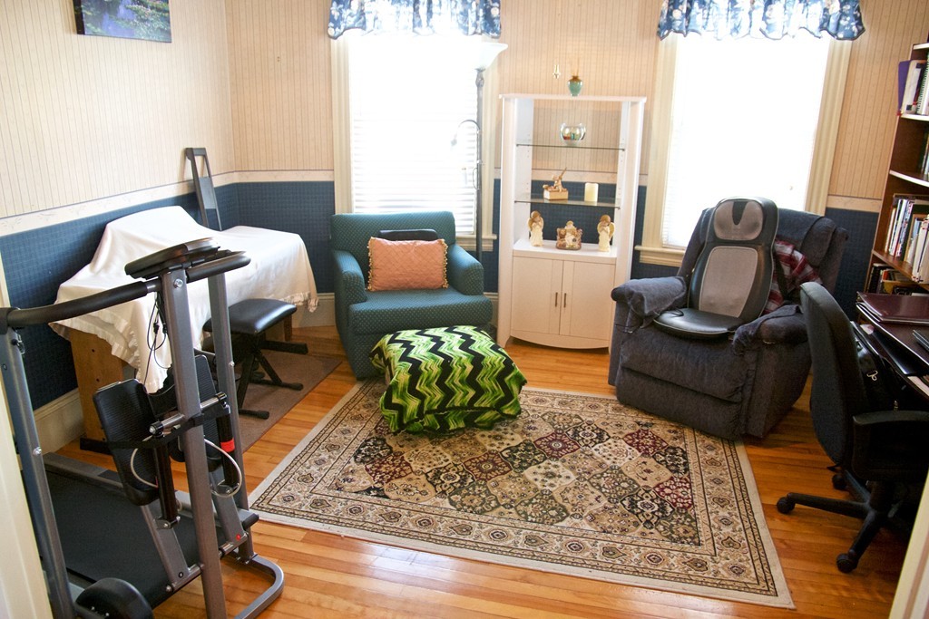 11 Payson Street Worcester, MA 01607 - Photo 8 of 28 Gallery Image 8