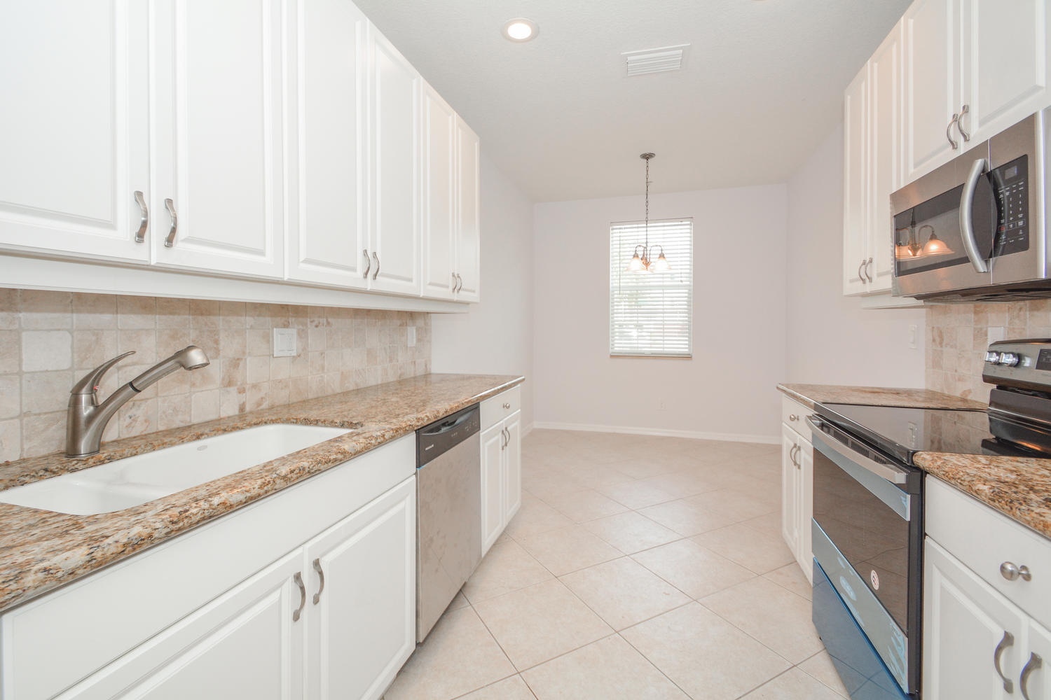 1587 Frederick Small Road Jupiter, FL 33458 - Photo 5 of 25 1587 Frederick Small Rd-large-007-11-Kit