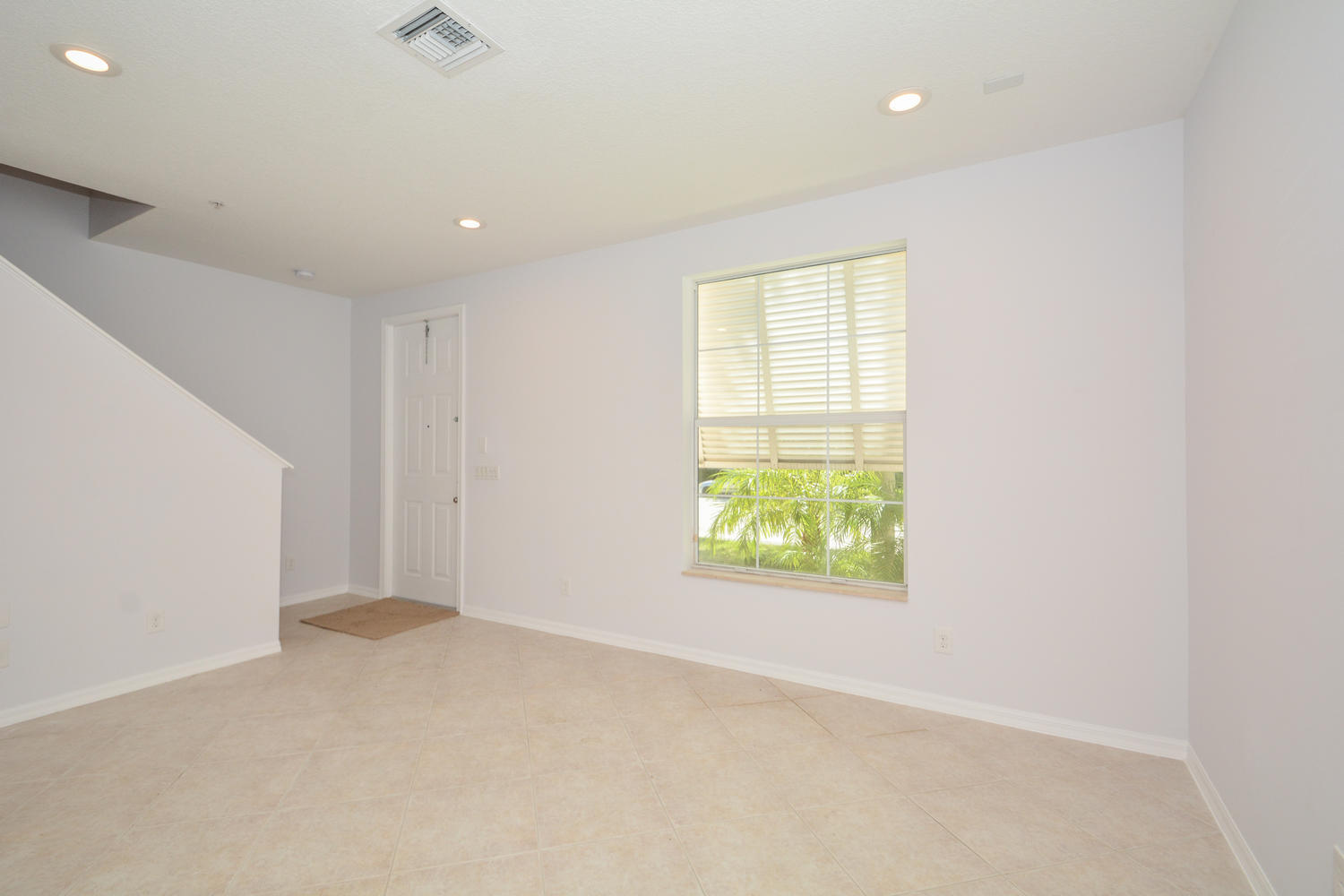 1587 Frederick Small Road Jupiter, FL 33458 - Photo 6 of 25 1587 Frederick Small Rd-large-003-1-Livi