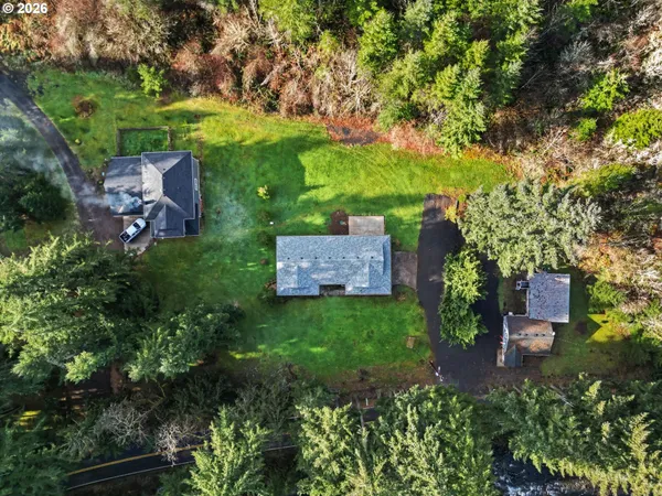 $625,000 | 20450 North Abiqua Road, Scotts Mills, OR 97375