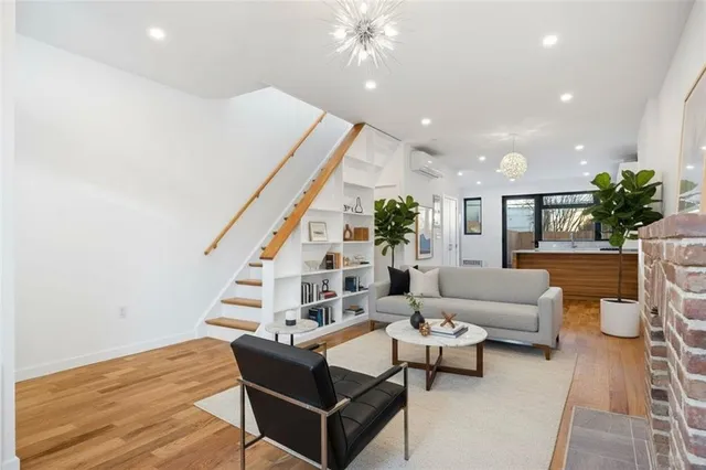 $2,495,000 | 515 A 17th Street | Windsor Terrace