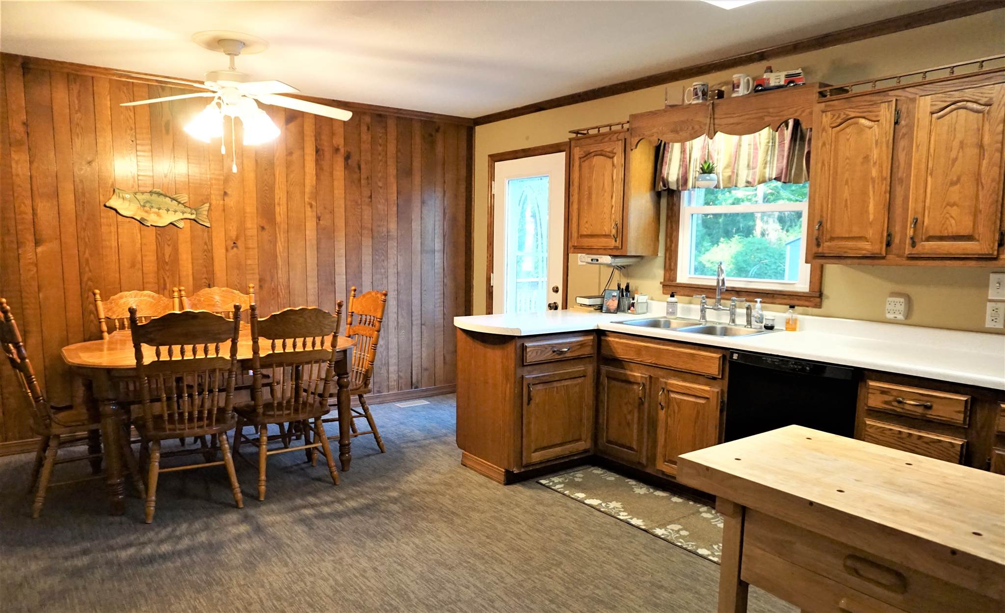 4906 Wheatridge Road Fort Wayne, IN 46835 - Photo 6 of 21
