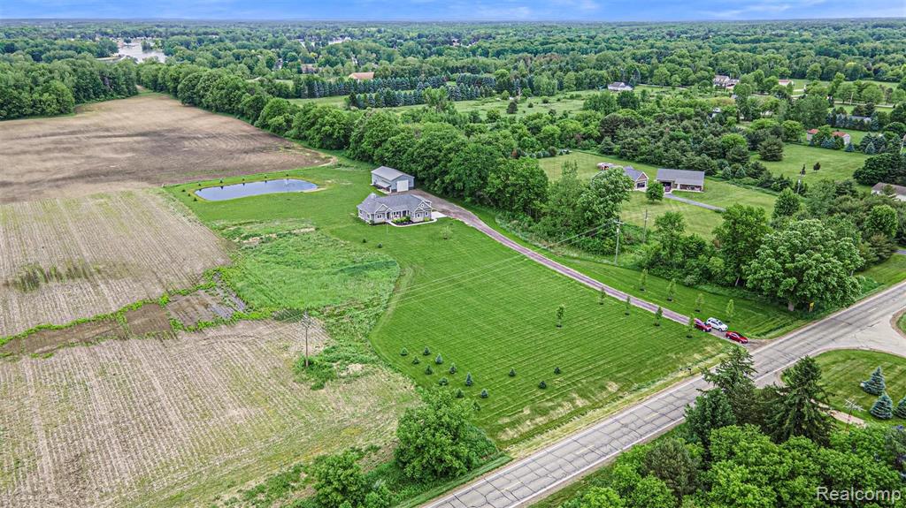 4008 Pratt Road Metamora, MI 48455 - Photo 4 of 29