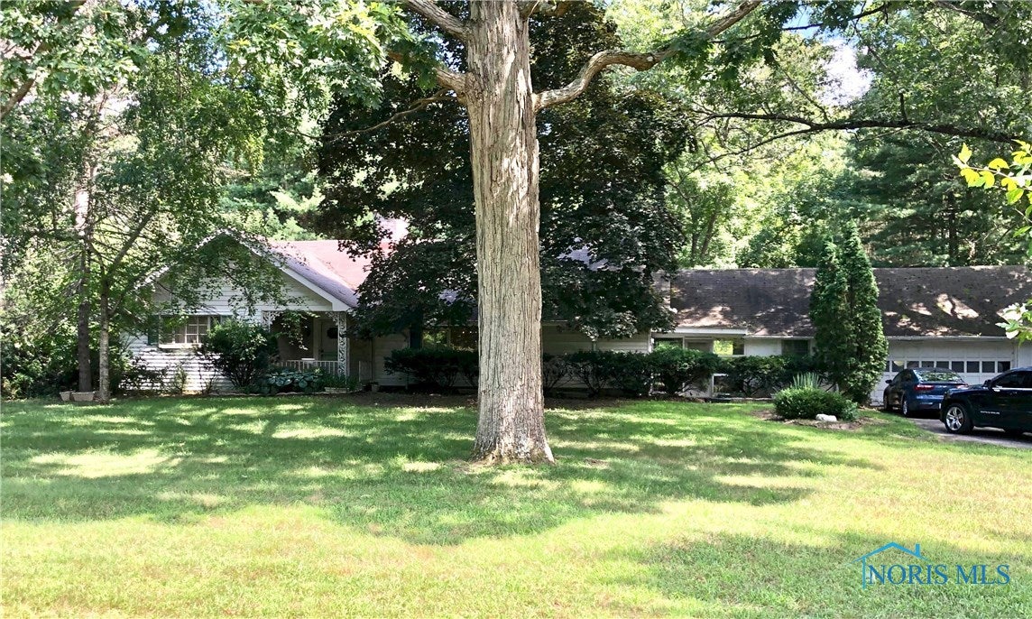 1059 South Irwin Road Swanton, OH 43558 - Photo 2 of 2 Gallery Image 2