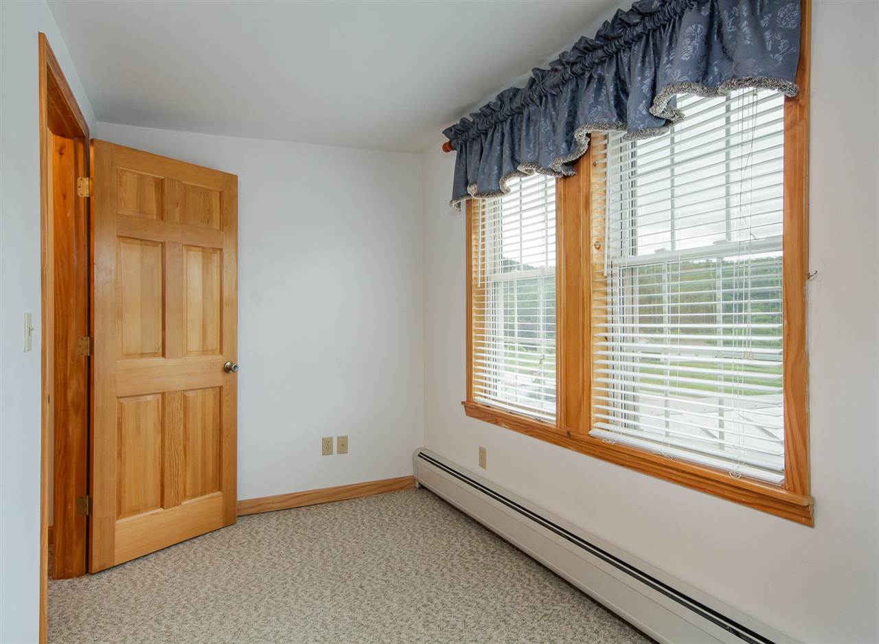 4212 Highway 2 Marshfield, VT 05658 - Photo 20 of 31 Gallery Image 20