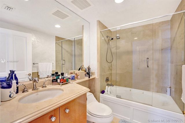 $3,495,000 | 17875 Collins Avenue, Unit 4003, Sunny Isles Beach, FL 33160