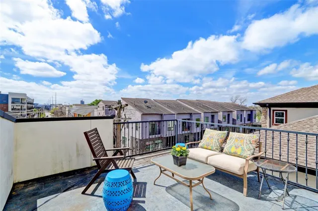 $3,299 | 4106 Marina Street, Houston, TX 77007