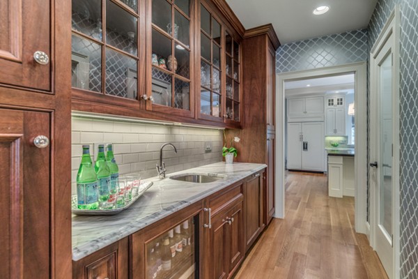 4 Franklin Road Lexington, MA 02420 - Photo 11 of 27 Gallery Image 11