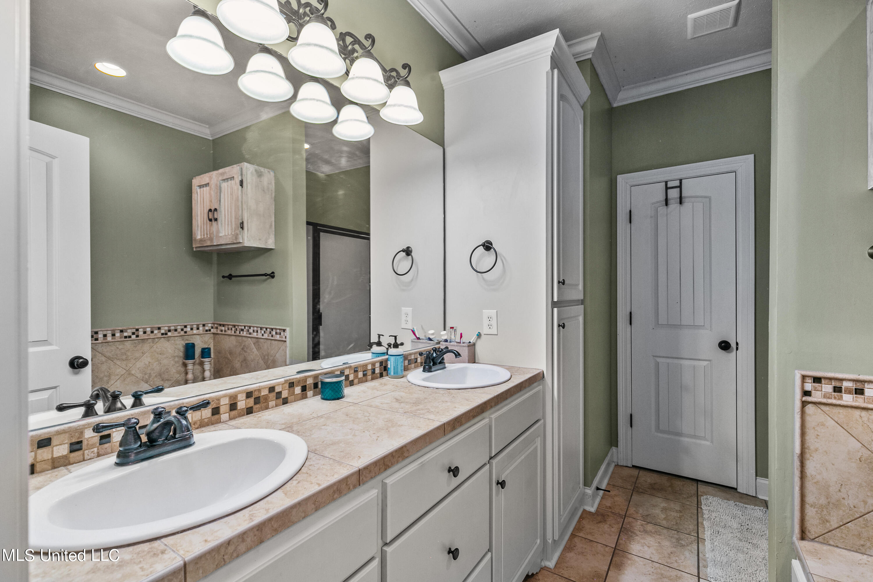 141 Memory Lane Madison, MS 39110 - Photo 27 of 44 141 Memory Ln-28