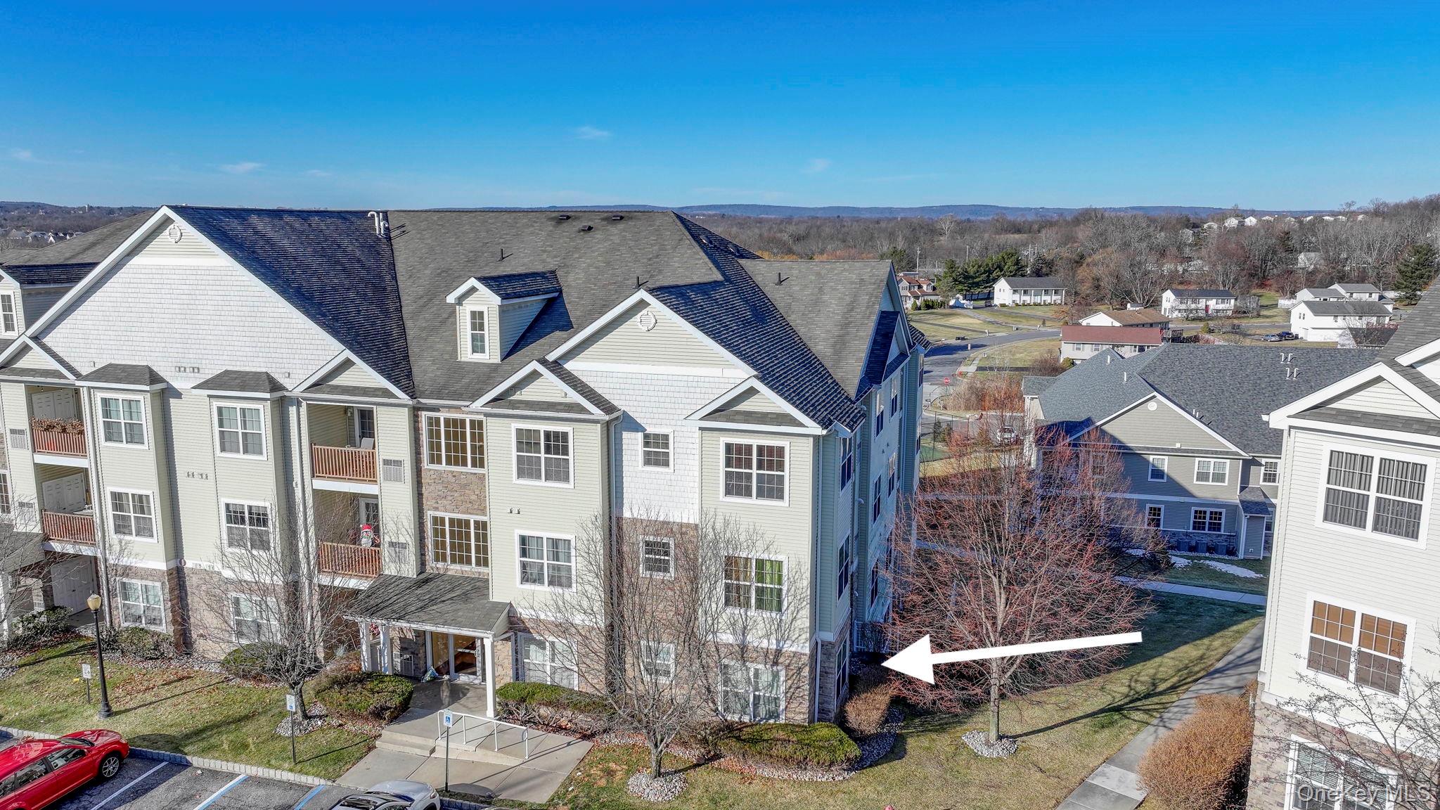 927 Tower Ridge Circle Middletown, NY 10941 - Photo 3 of 36 Aerial perspective of suburban area