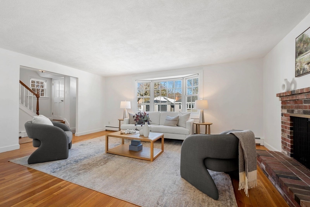 3 Valley Road Stoneham, MA 02180 - Photo 4 of 36