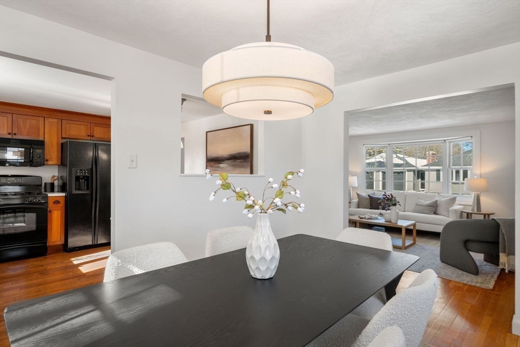 3 Valley Road Stoneham, MA 02180 - Photo 8 of 36