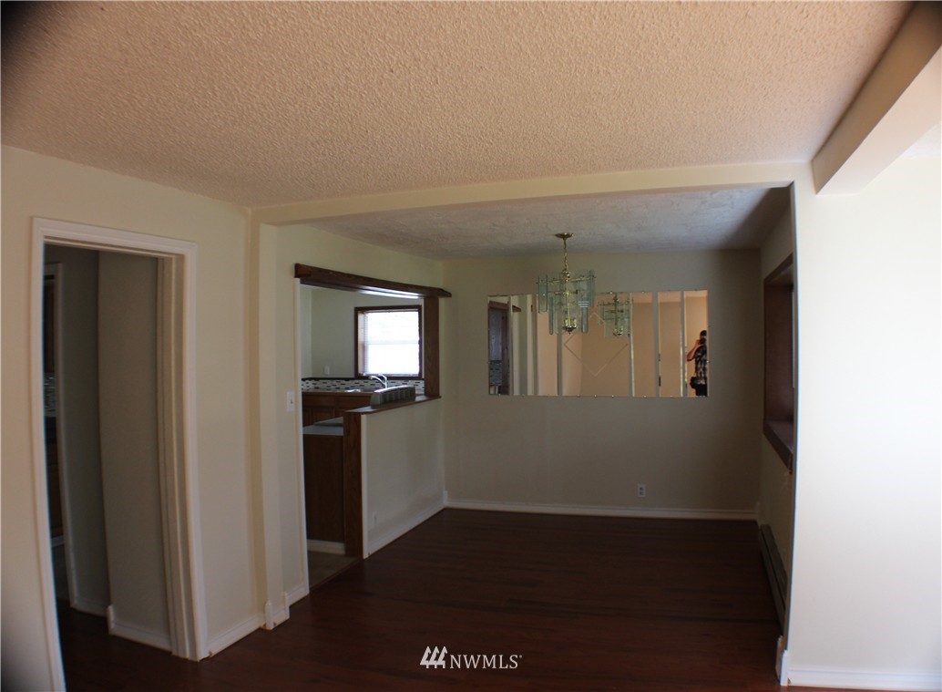 815 Olson Road Longview, WA 98632 - Photo 7 of 20 Gallery Image 7