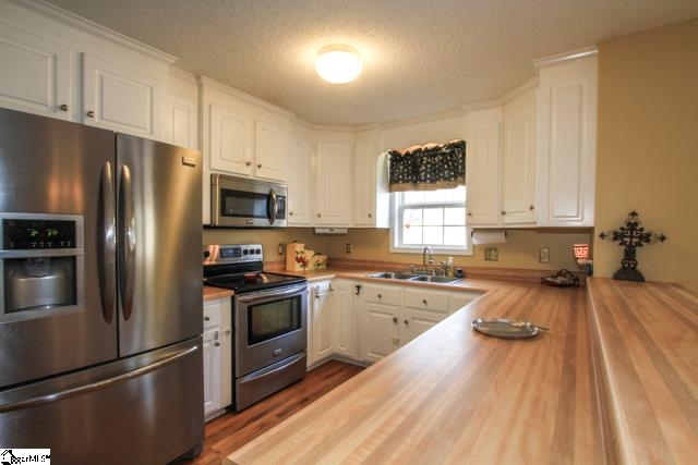 1021 Old Mill Road Easley, SC 29642 - Photo 12 of 33