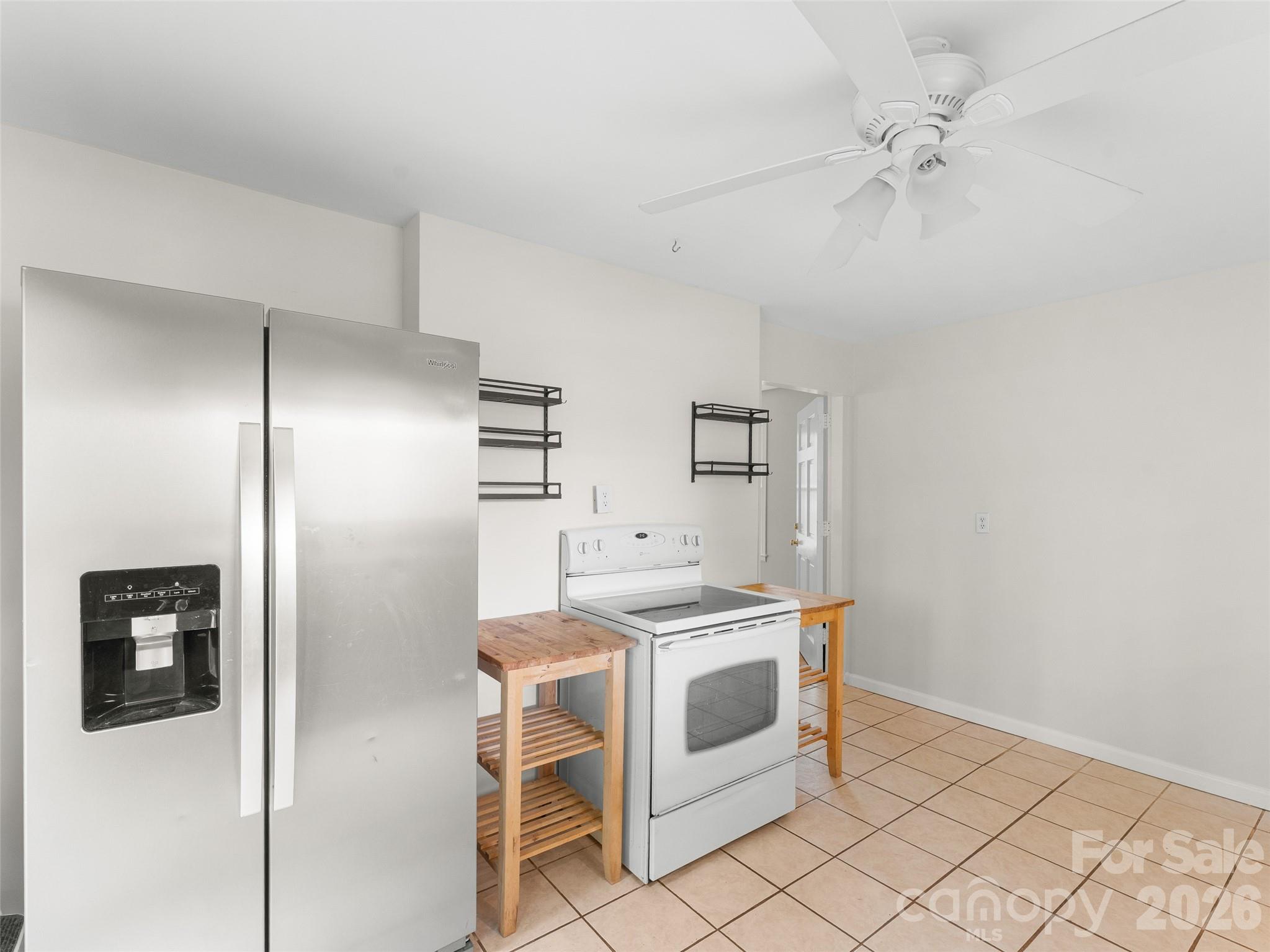 1705 Willow Road Hendersonville, NC 28739 - Photo 15 of 30