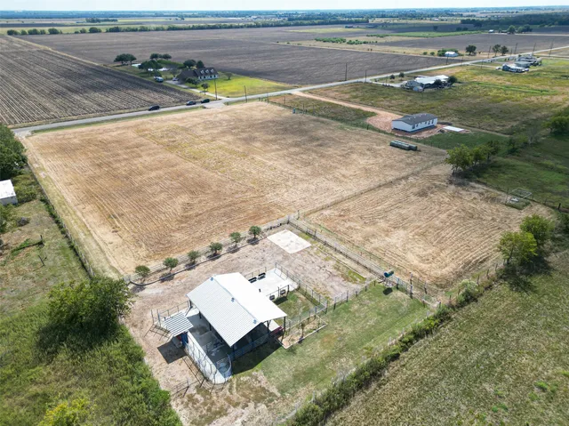 $475,000 | 1023 Williams Road, East Bernard, TX 77435