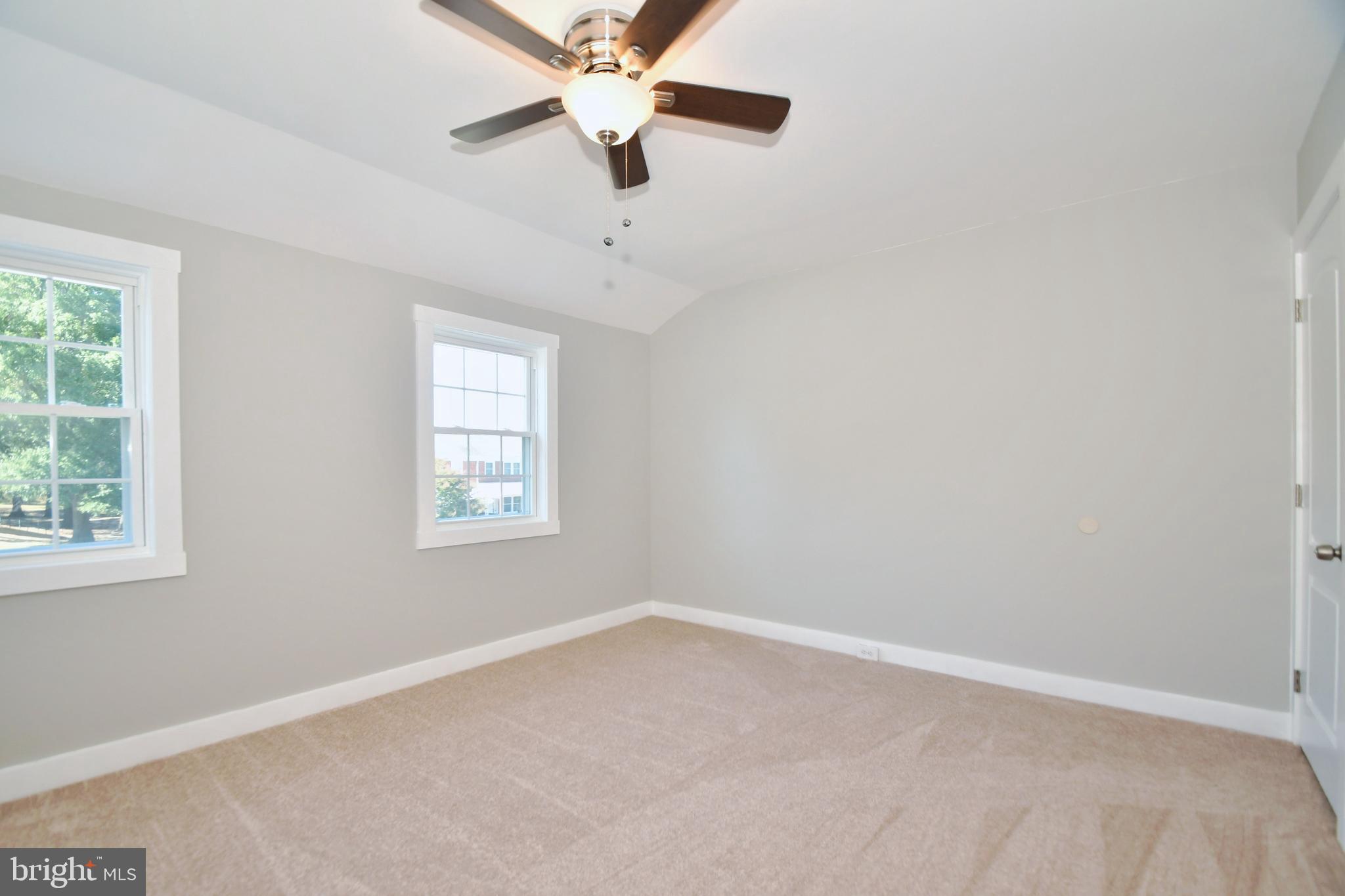 161 Bennett Road Essex, MD 21221 - Photo 30 of 36 Gallery Image 30