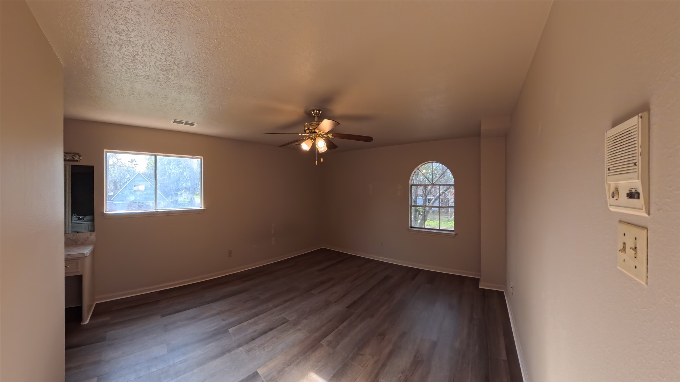 7711 Kleingreen Lane Spring, TX 77379 - Photo 7 of 14 an empty room that has a window