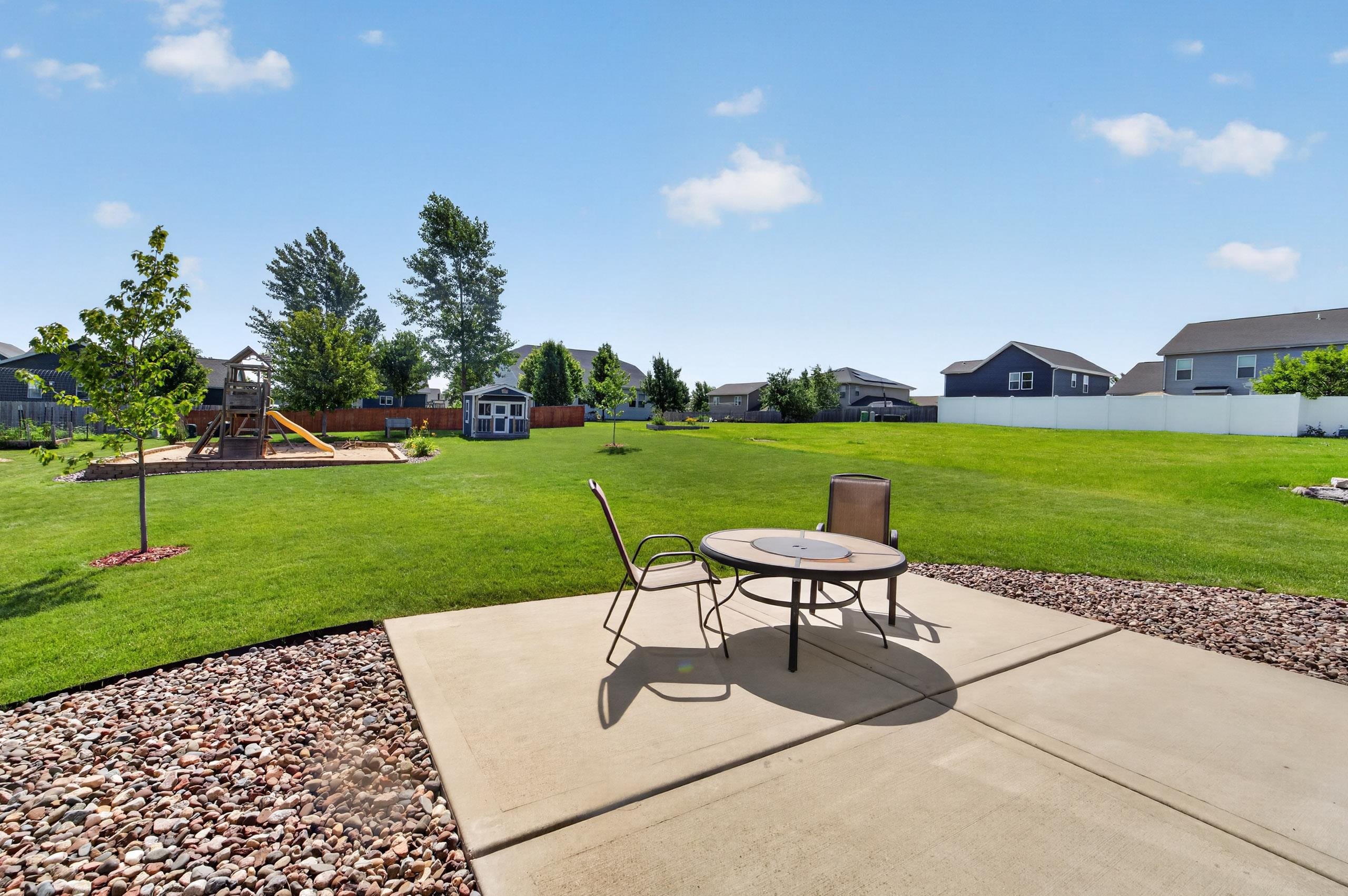 299 Hallmark Way Sun Prairie, WI 53590 - Photo 30 of 35