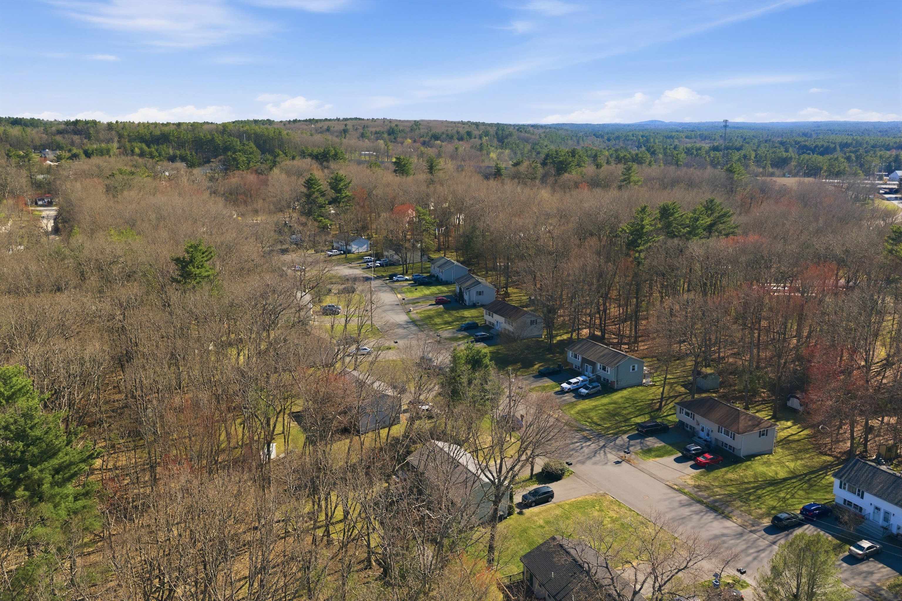 22 Derryfield Road, Unit R Derry, NH 03038 - Photo 42 of 47