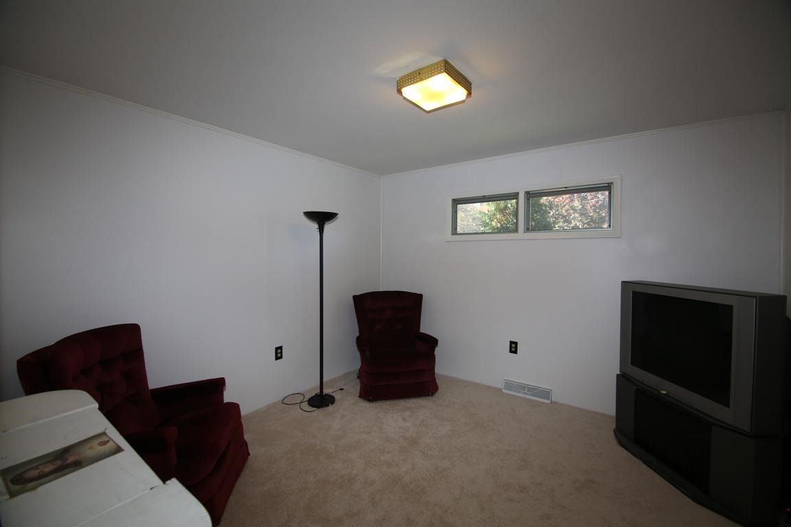 6 Big Bear Road Troy, NY 12182 - Photo 13 of 21 Photo 13