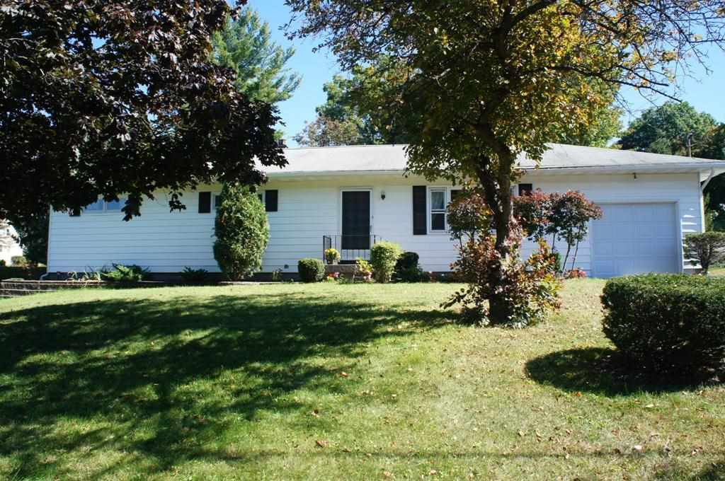 6 Big Bear Road Troy, NY 12182 - Photo 3 of 21 Photo 3