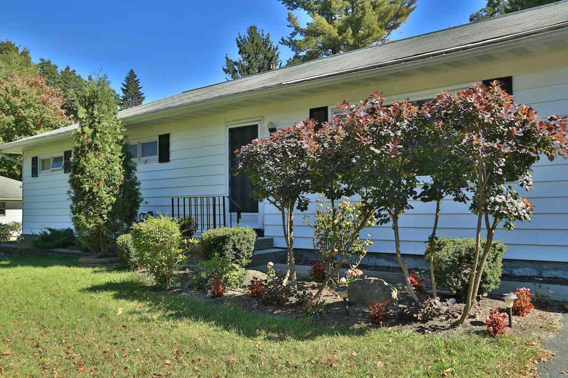 6 Big Bear Road Troy, NY 12182 - Photo 4 of 21 Photo 4