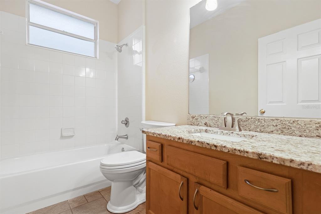 5656 Rockfield Loop Valrico, FL 33596 - Photo 20 of 35