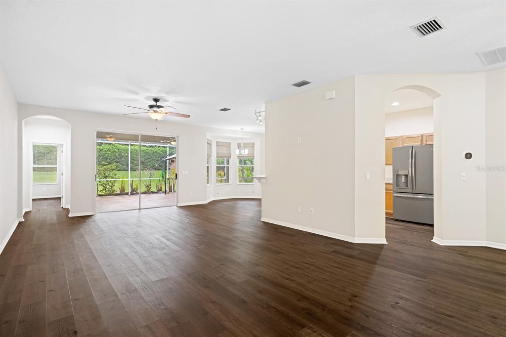 5656 Rockfield Loop Valrico, FL 33596 - Photo 7 of 35