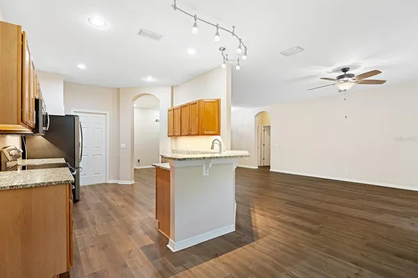 $3,000 | 5656 Rockfield Loop, Valrico, FL 33596