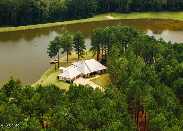 $1,285,000 | 4170 Highway 13, Morton, MS 39117