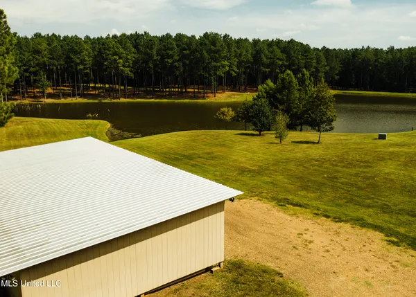 $1,285,000 | 4170 Highway 13, Morton, MS 39117