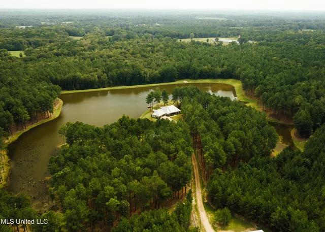 $1,285,000 | 4170 Highway 13, Morton, MS 39117