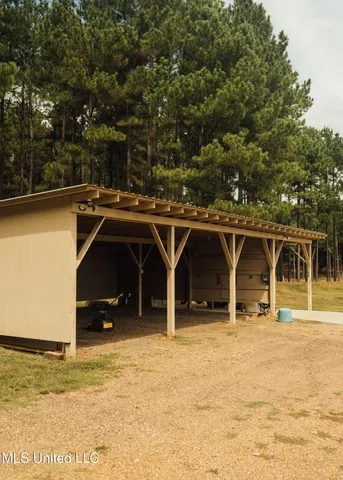 $1,285,000 | 4170 Highway 13, Morton, MS 39117