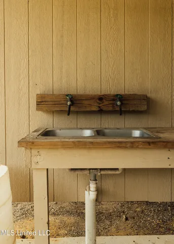 $1,285,000 | 4170 Highway 13, Morton, MS 39117