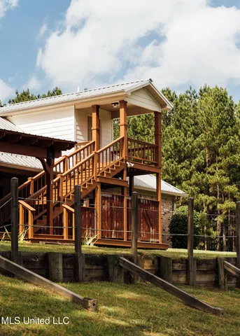 $1,285,000 | 4170 Highway 13, Morton, MS 39117