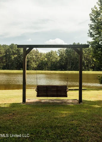 $1,285,000 | 4170 Highway 13, Morton, MS 39117