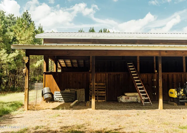 $1,285,000 | 4170 Highway 13, Morton, MS 39117