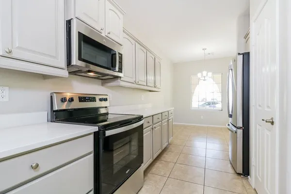 $2,085 | 17043 West Zuni Street, Goodyear, AZ 85338