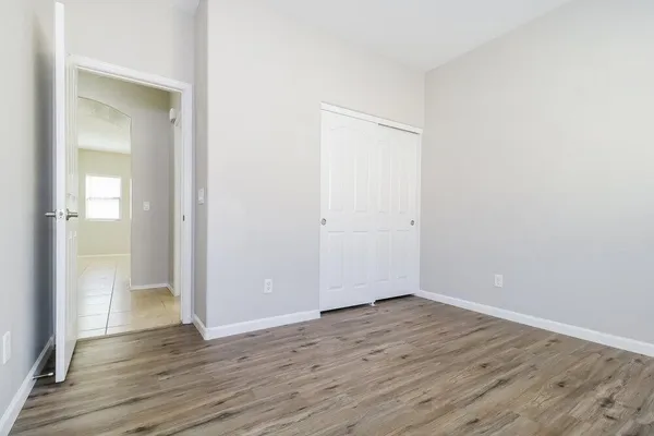 $2,085 | 17043 West Zuni Street, Goodyear, AZ 85338