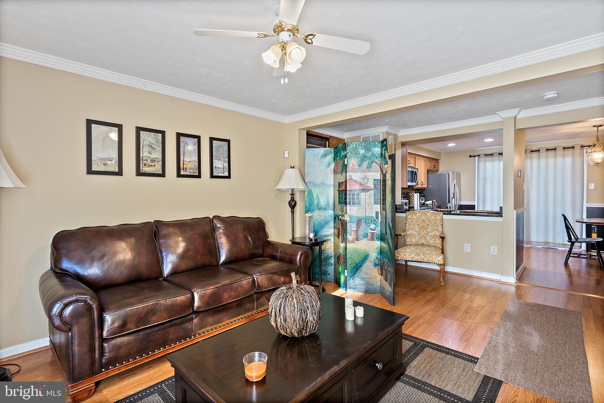 2208 Riding Crop Way Windsor Mill, MD 21244 - Photo 4 of 36 LIVING ROOM