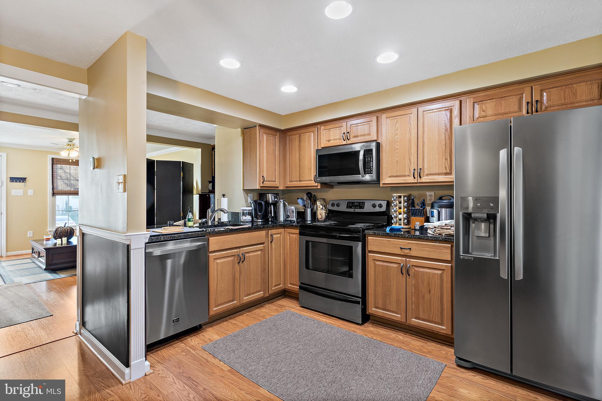 2208 Riding Crop Way Windsor Mill, MD 21244 - Photo 6 of 36 KITCHEN