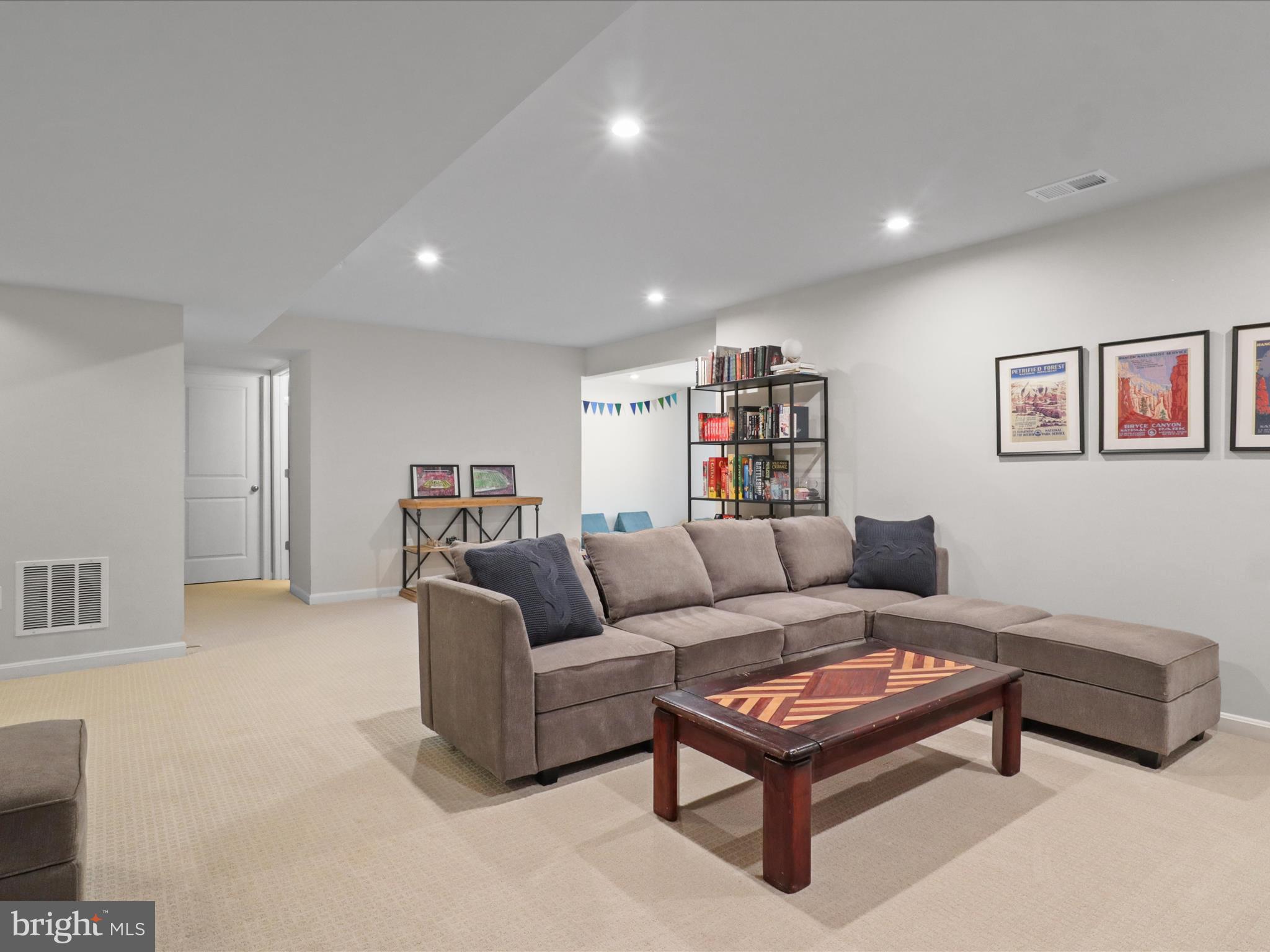 3529 Shandor Road Woodbridge, VA 22193 - Photo 36 of 57 Gallery Image 36