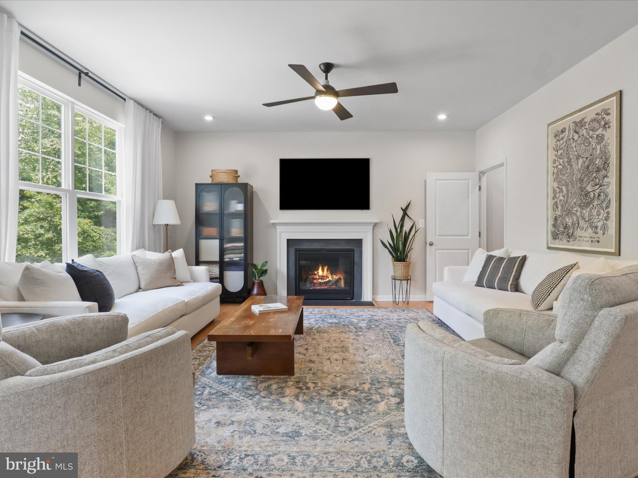 3529 Shandor Road Woodbridge, VA 22193 - Photo 4 of 57 Gallery Image 4
