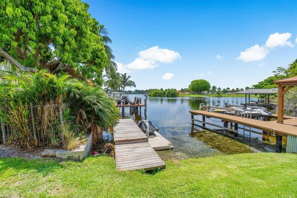 $16,000 | 936 Southwest 38th Court, Boynton Beach, FL 33435