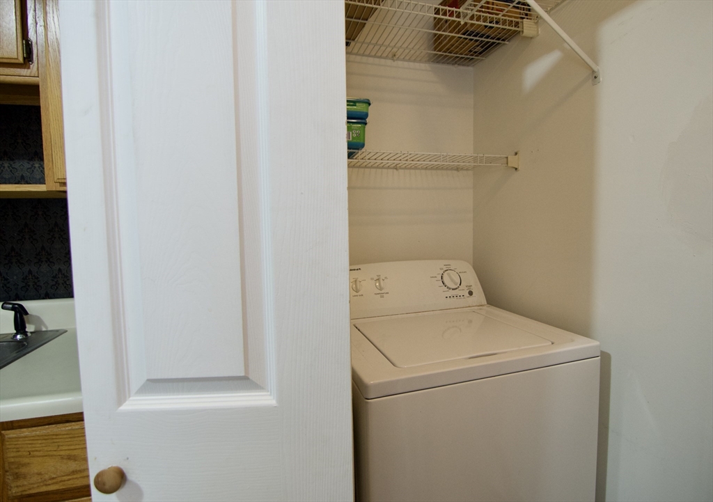 235 State Street, Unit 413 Springfield, MA 01103 - Photo 20 of 36