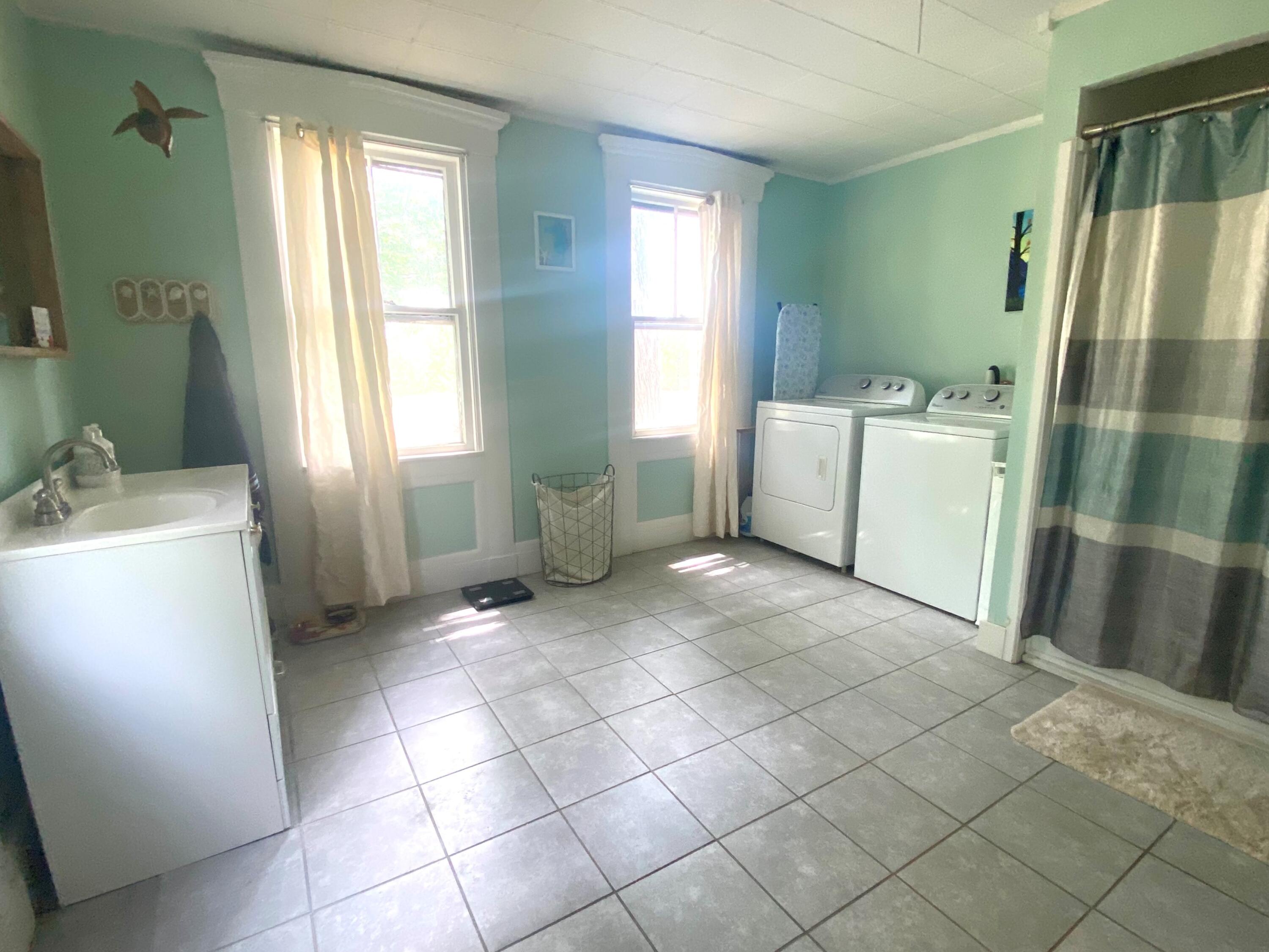 508 Rutland Road Newport, ME 04953 - Photo 21 of 31 Bath and Laundry