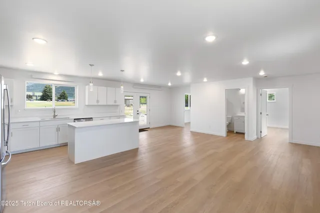 $499,000 | 85 Clearview Lane, Etna, WY 83118