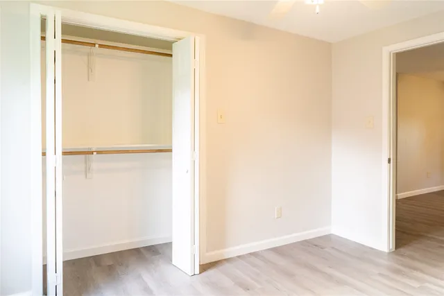 $1,700 | 134 East Bernard Street, Clute, TX 77531